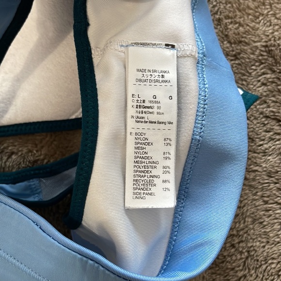 Nike baby blue Dri-fit sports bra, worn twice - Picture 3 of 3